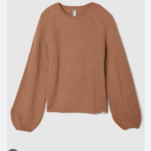 Friday FWD Women’s Tech Wool Slit Sweater - Picture 2 of 7